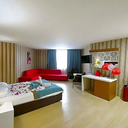 Hotel Expo Park 3*